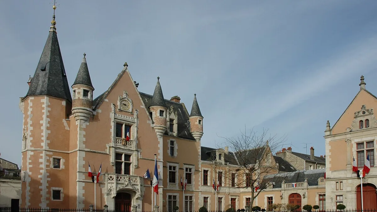 Étampes, commune où SecuriPest intervient contre les nuisibles